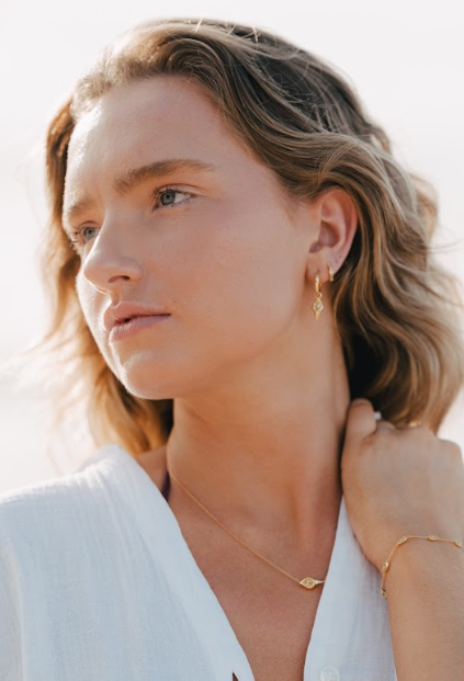 LIVV huggies, 16k gold plating